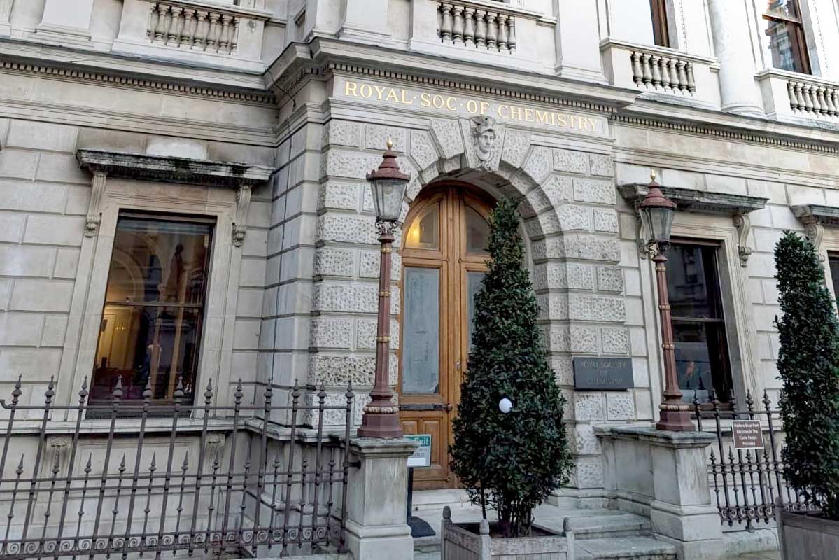 Exterior of the Royal Society of Chemistry in London, the venue for the BBIA Demeter Awards and bio-based innovation showcase.