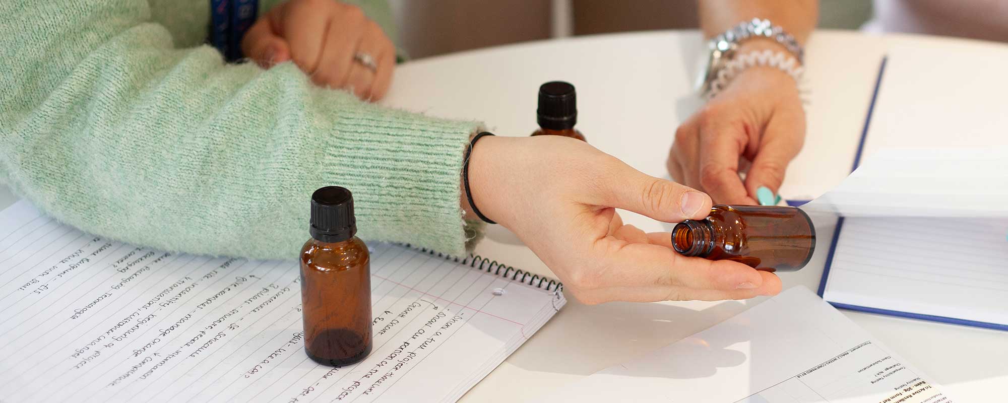 THG LABS product development and R&D teams collaborating with beauty brand partners during cosmetic product innovation and formulation planning.