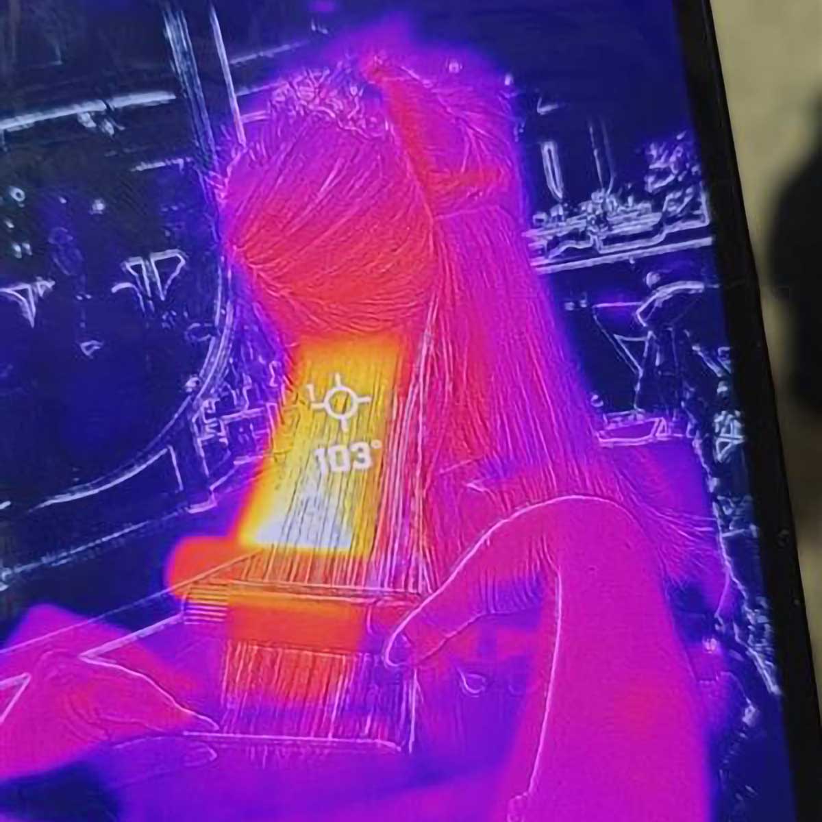 Thermal camera image showing heat distribution during live styling demo at the Chemyunion Haircare Innovation Event.